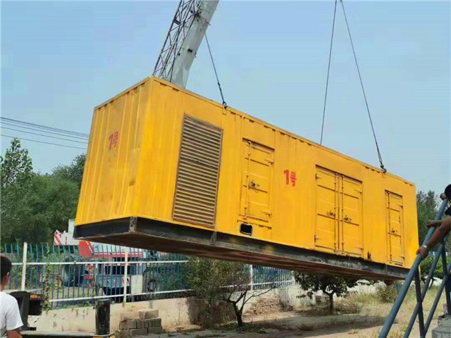 北碚300KW柴油发电机组油耗是多少？