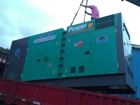 北碚柴油发电机组转速不稳定时，如何对发动机进行维护？