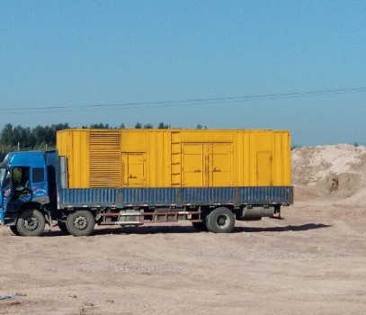 北碚发电机出租如何判断柴油发电机冷却液是否需要更换？