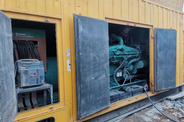 北碚发电机组夏季保养的注意事项有哪些？