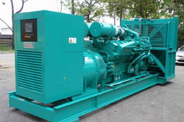 北碚柴油发电机组电压不稳定怎样维修？